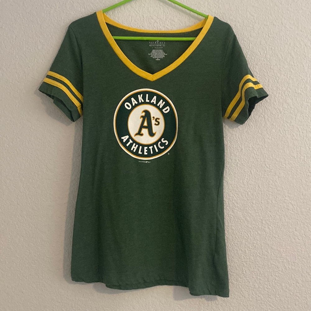 A’s T shirt. Size M